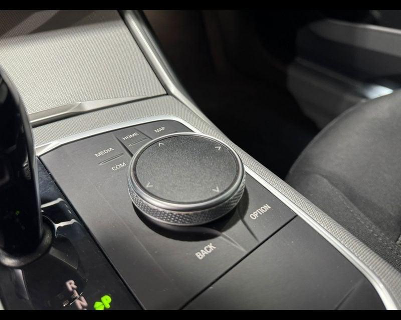 BMW Serie 3 (G20/21/80) 318d 48V Touring Business Advantage
