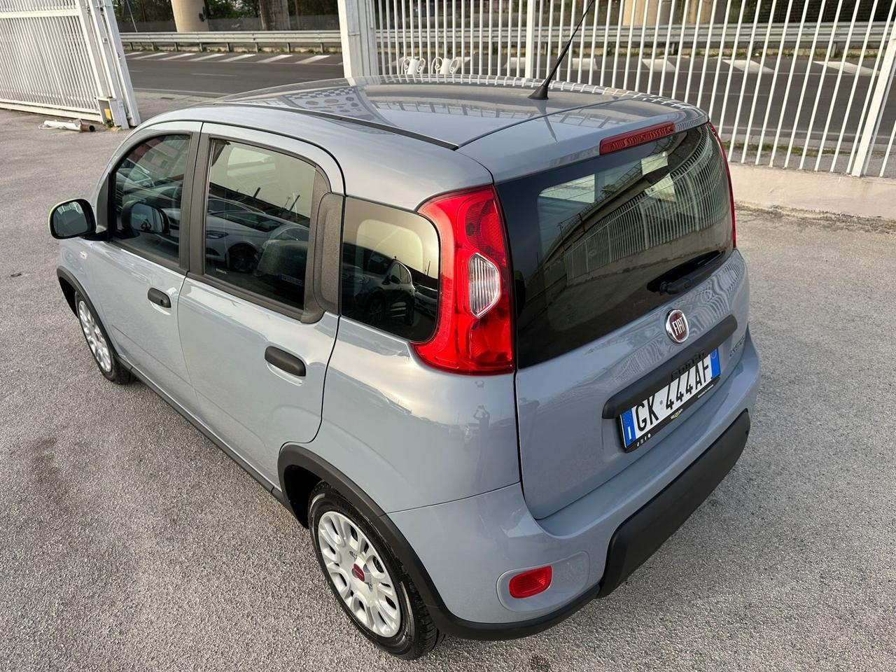 Fiat Panda 2022 1.0 FireFly ibrida/benzina 13.000 KM