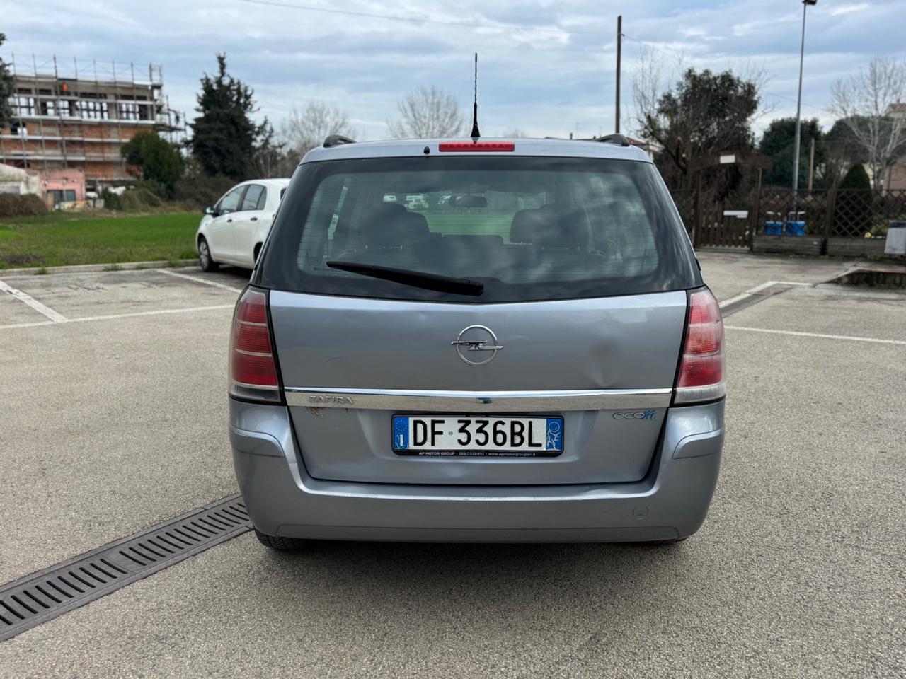 Opel Zafira 1.6 16V ecoM 94CV Cosmo