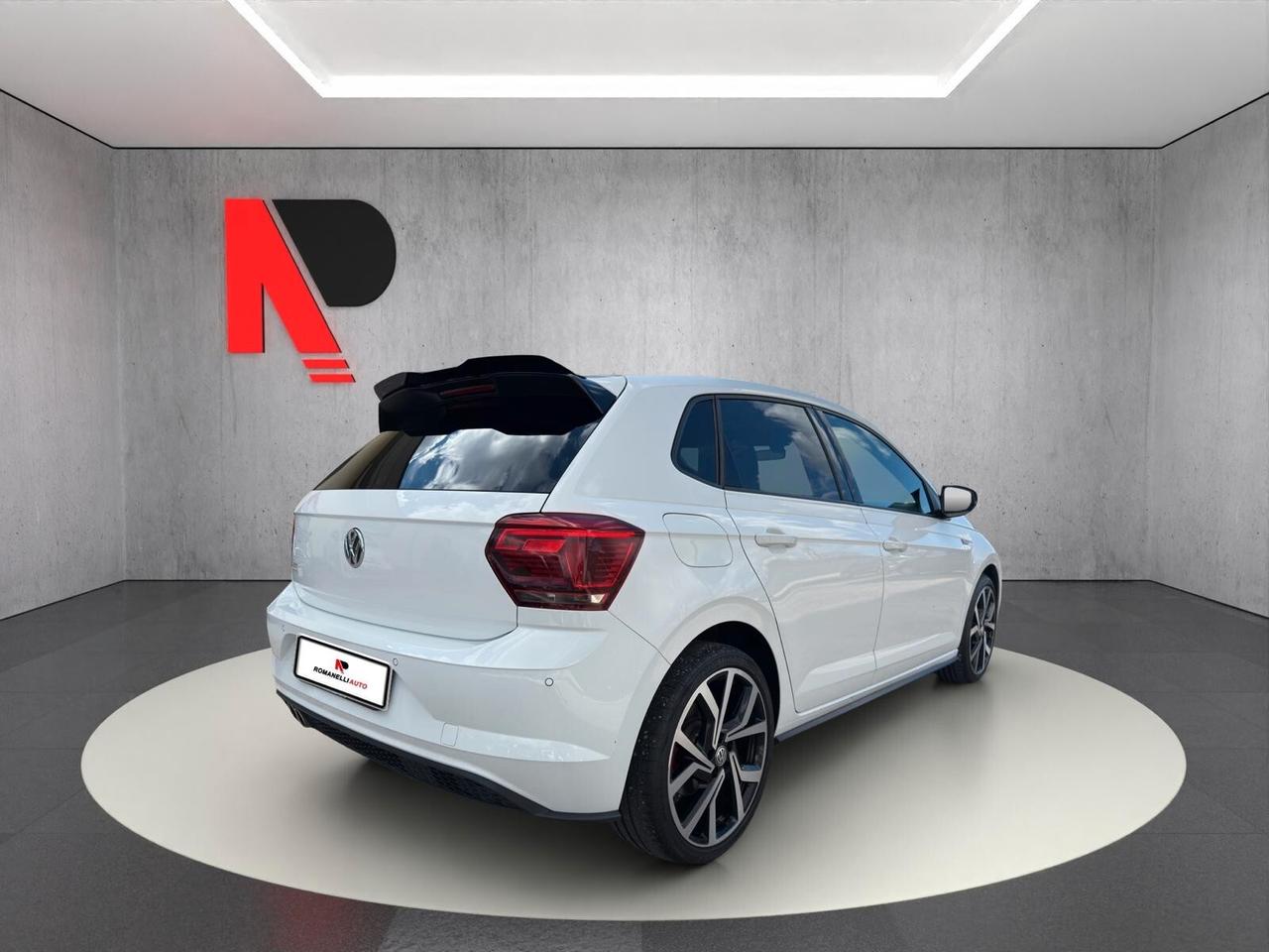 Volkswagen Polo 2.0 TSI DSG GTI BlueMotion Technology