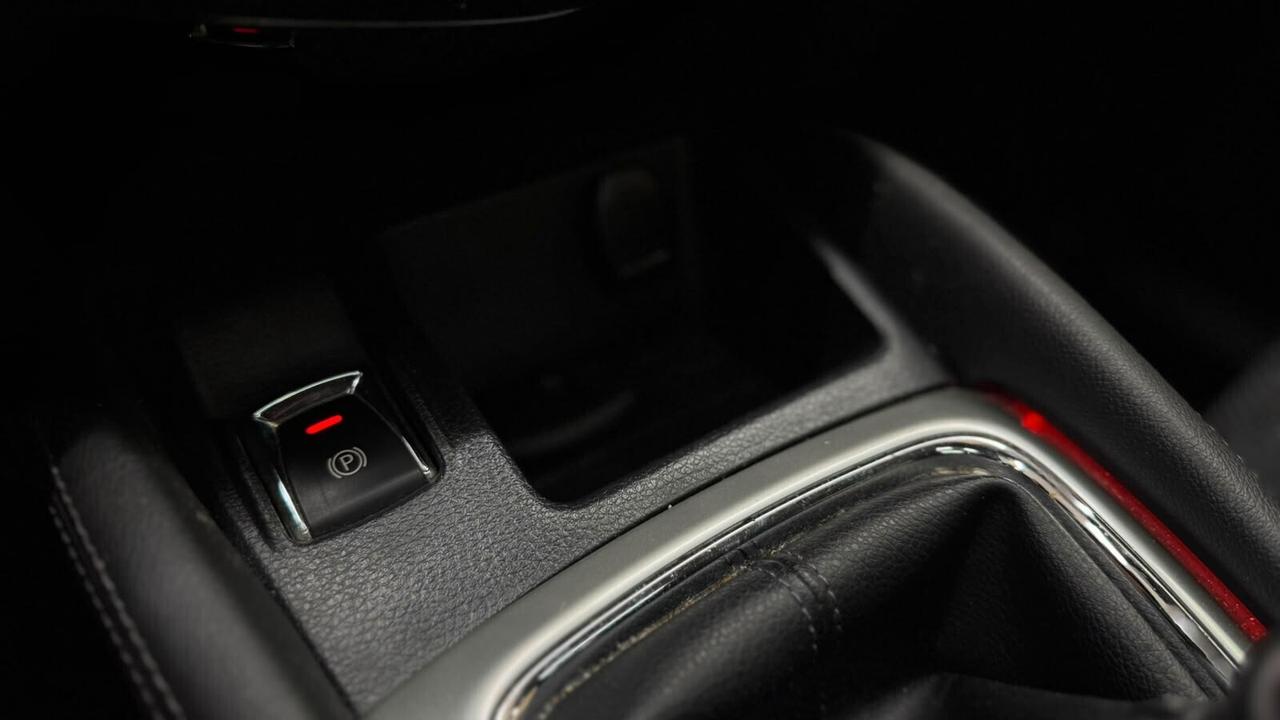 Nissan Qashqai 1.2 BENZINA 2017 NEOP.