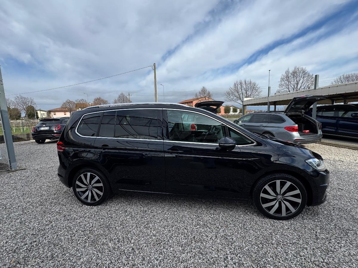 VOLKSWAGEN - Touran - 2.0 TDI 150 CV Highline BMT