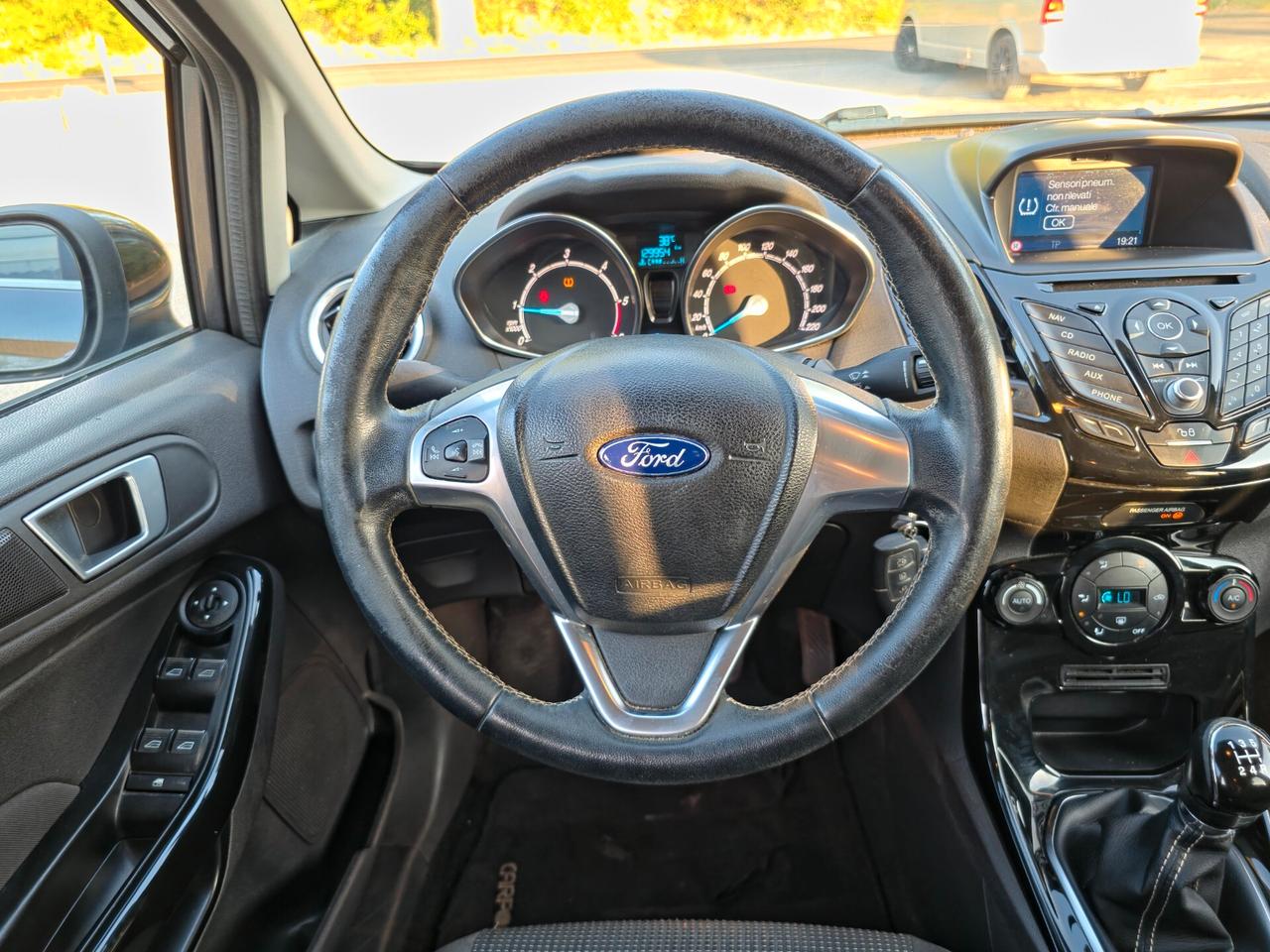 Ford Fiesta 1.5 TDCi 75CV 5 porte ST-Line E6B Manuale NEO 2017