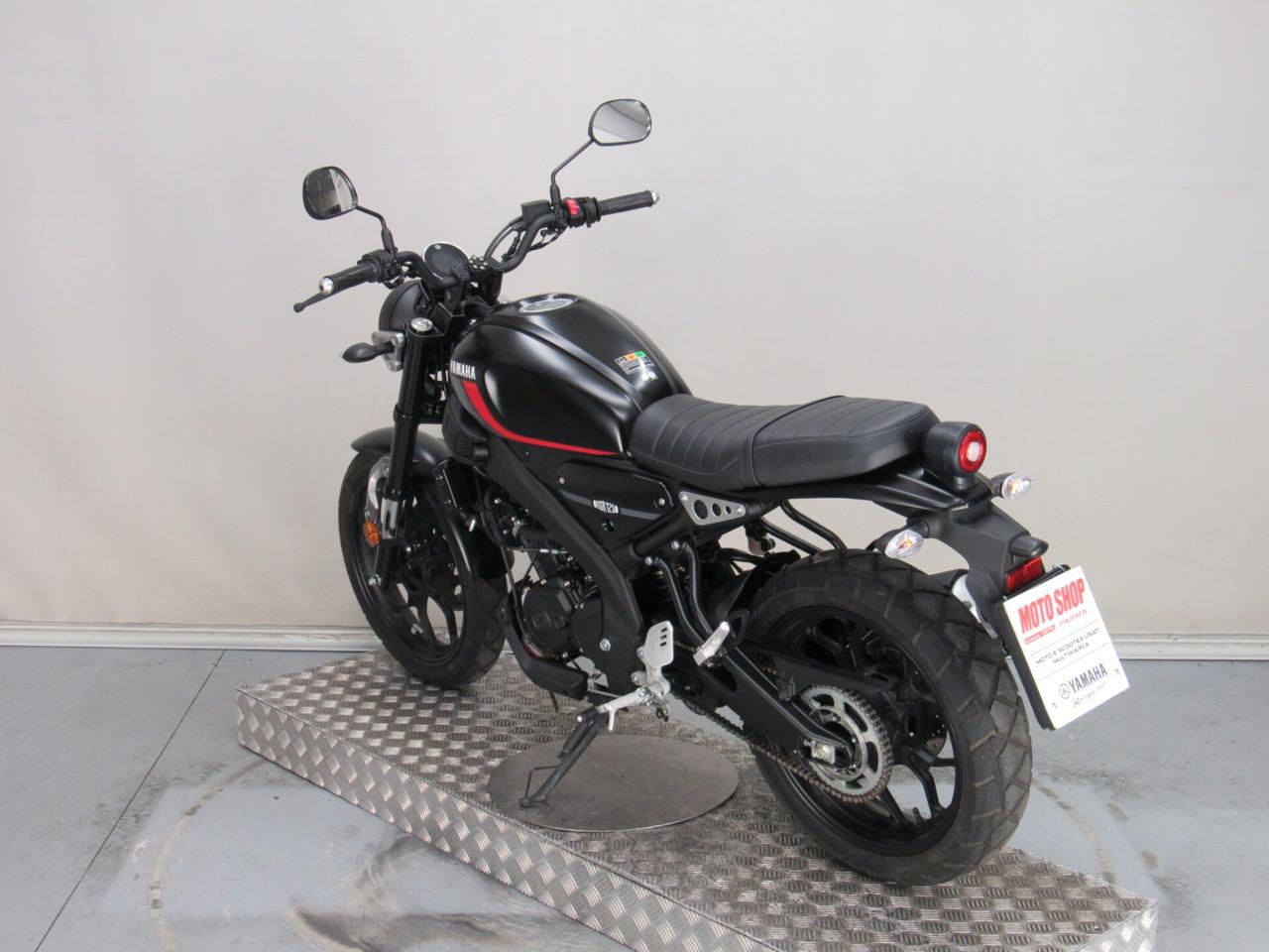 Yamaha XSR 125 ABS 11 KW PATENTE A1/B
