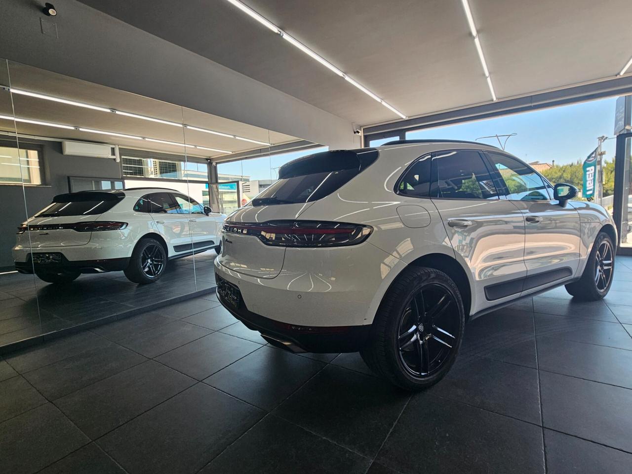 Porsche Macan 2.0 CHRONO SPORT PLUS