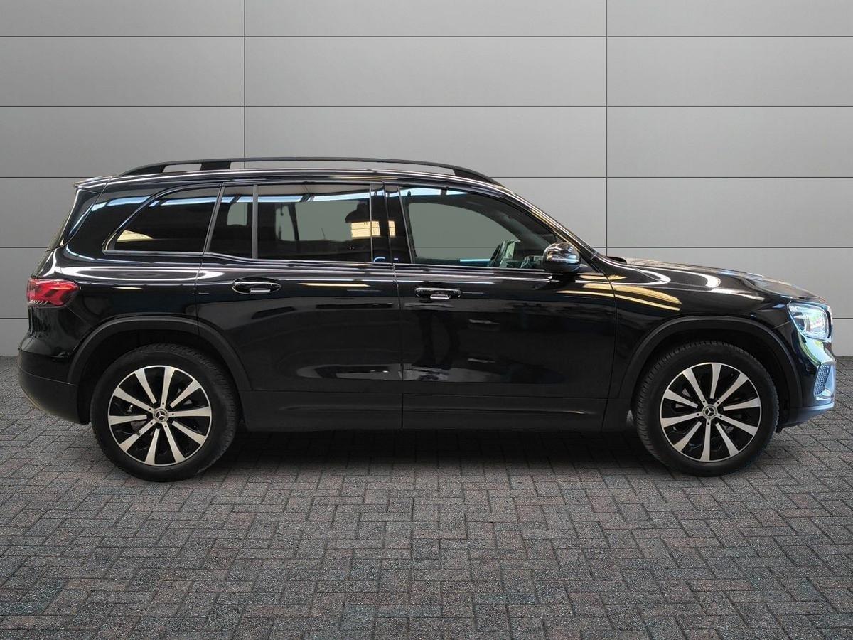 Mercedes-Benz GLB - X247 2019 - GLB 180 d Premium auto