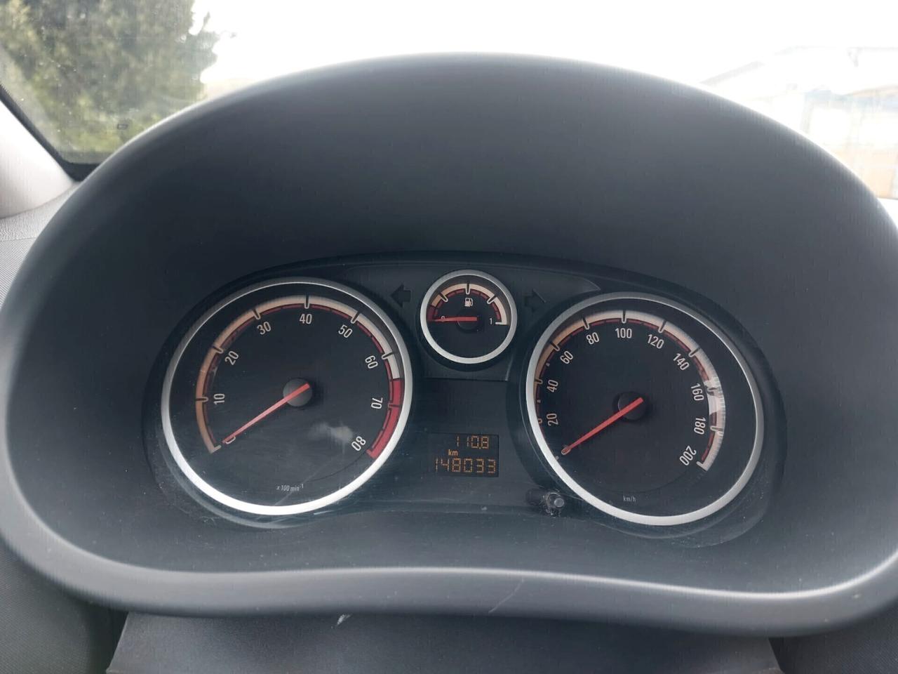 Opel Corsa 1.2 3 porte Sport