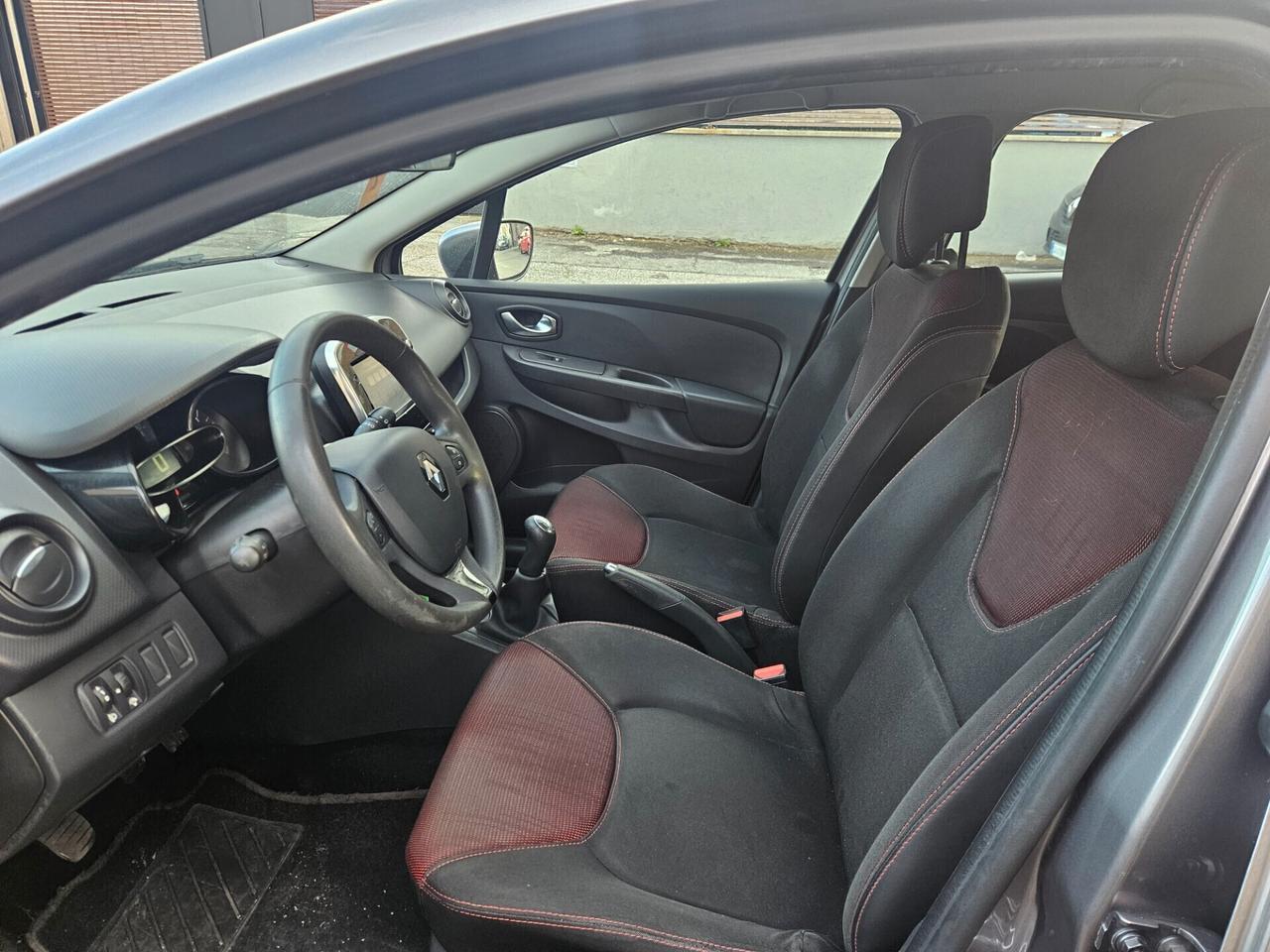 Renault Clio 1.5 dCi 8V 75CV 5 porte Costume National