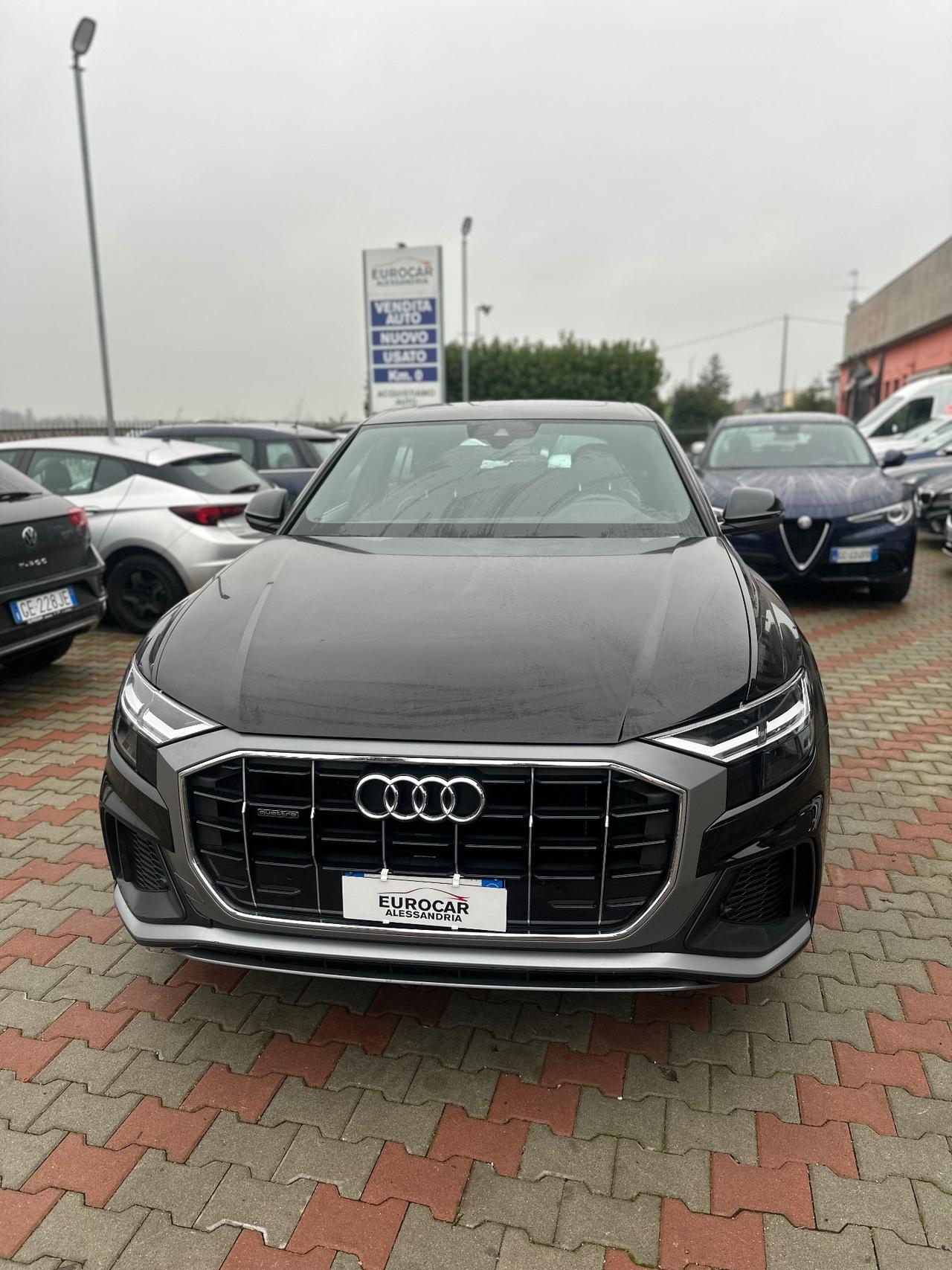 Audi Q8 45 TDI quattro tiptronic