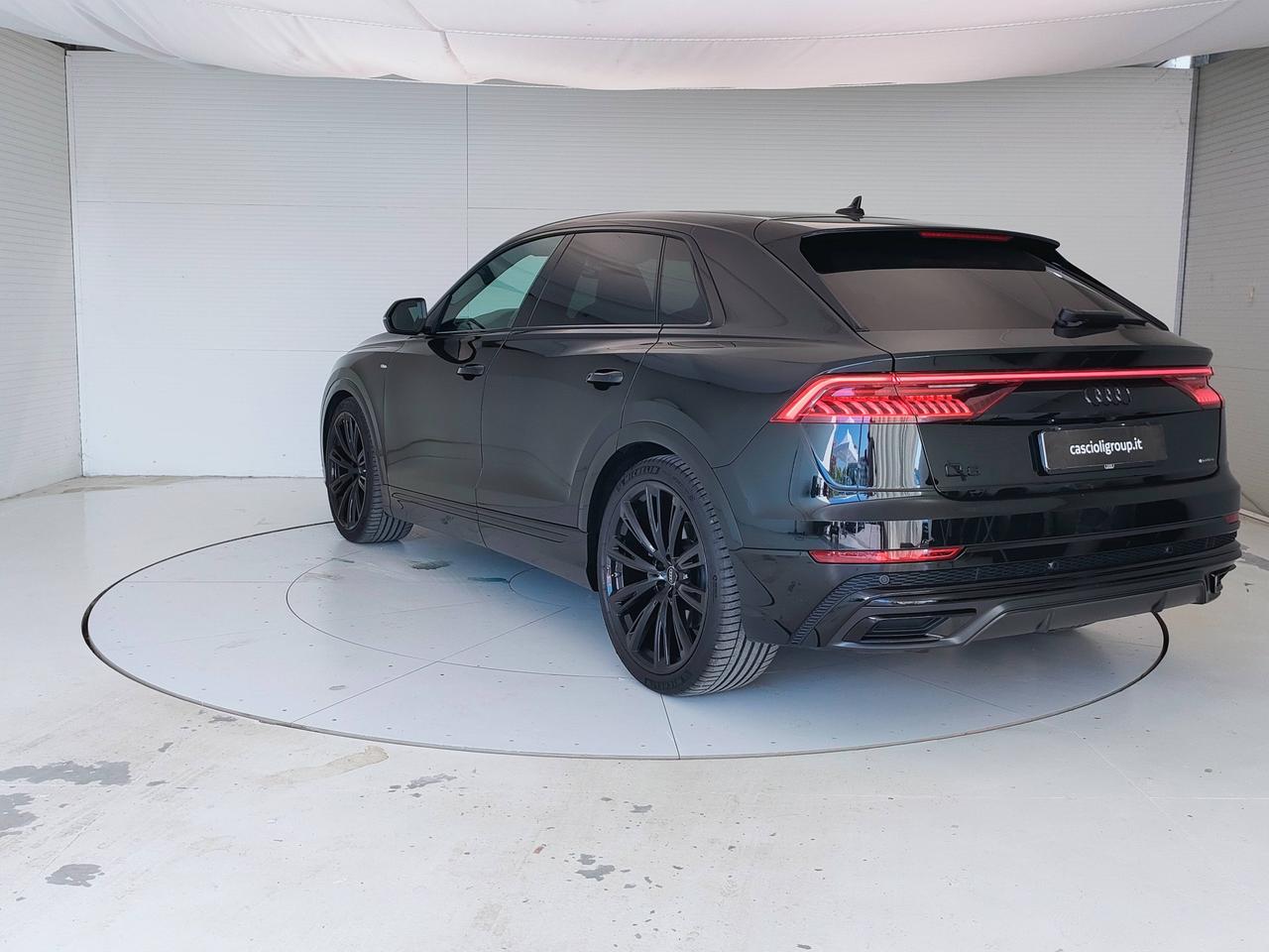AUDI Q8 I 2018 - Q8 45 3.0 tdi mhev Sport quattro tiptronic