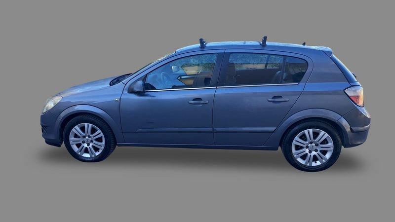 Opel Astra 1.7 CDTI 101CV 5 porte