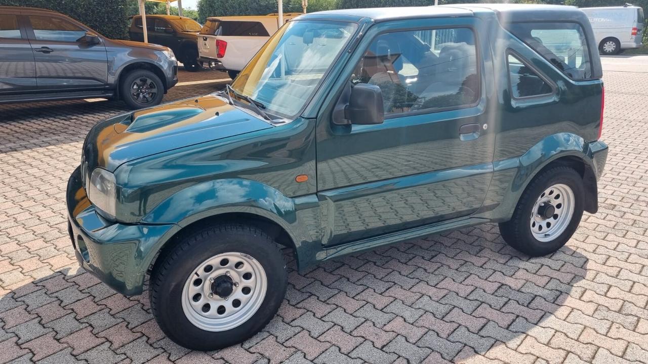 Suzuki Jimny 1.5 DDiS cat 4WD TETTO RIGIDO CLIMA