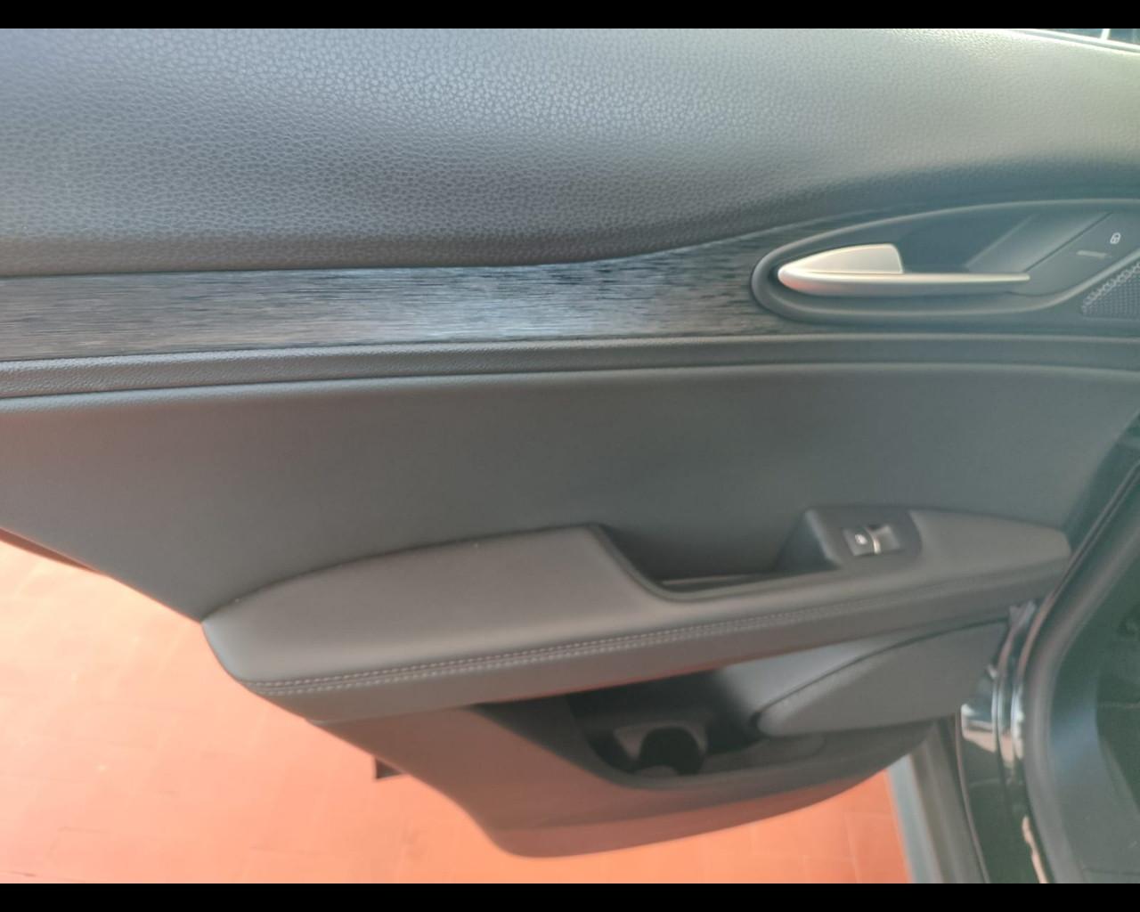 ALFA ROMEO Stelvio 2.2 Turbodiesel 160 CV AT8 RWD Ti