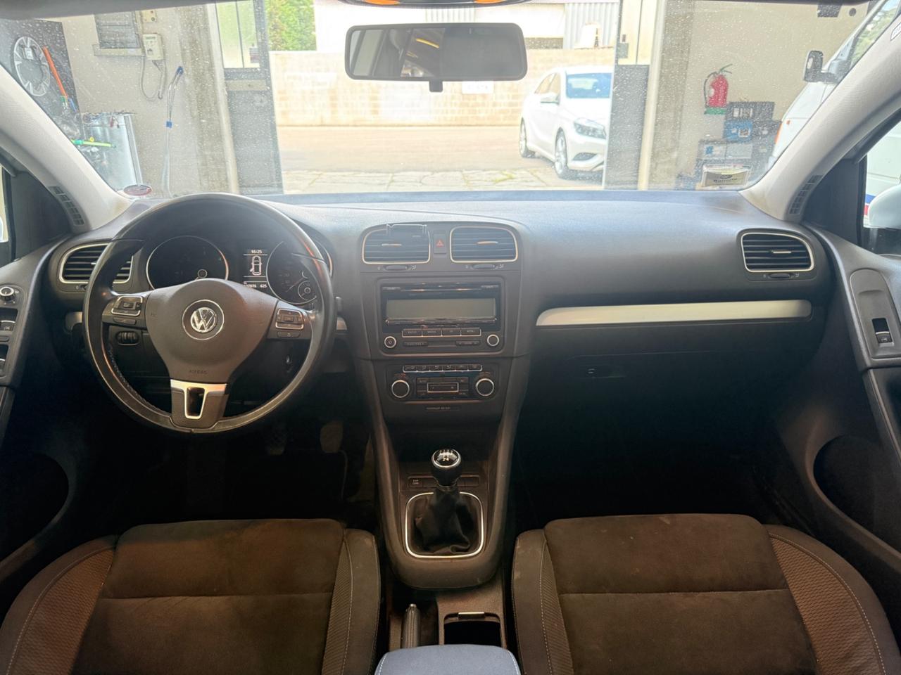 Volkswagen Golf 2.0 TDI DPF 5p. Highline