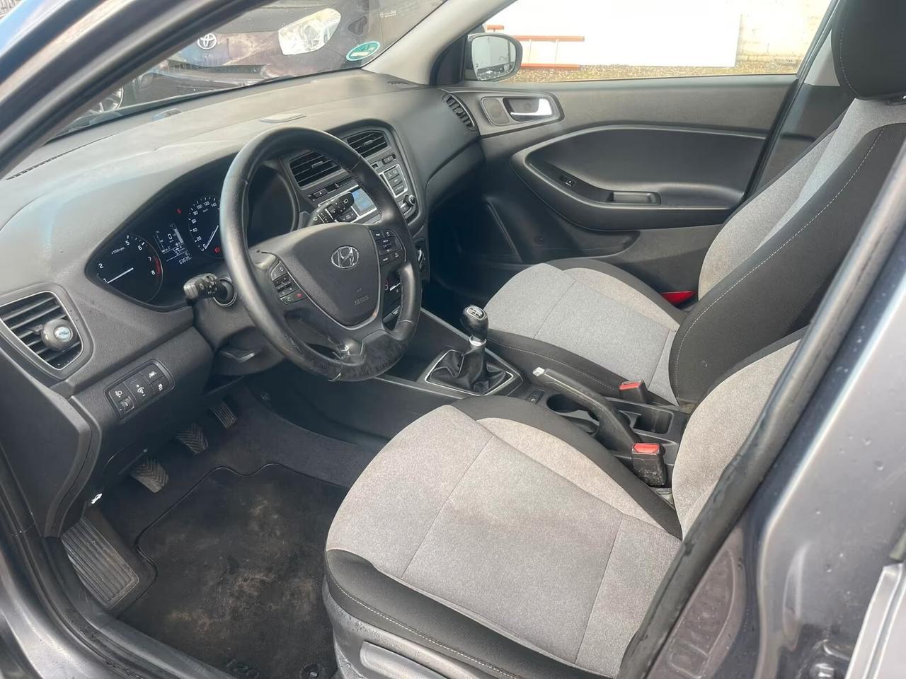 Hyundai i20 1.2 5 porte