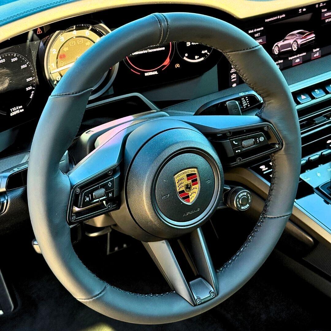 Porsche 911 Carrera S **PORSCHE APPROVED**