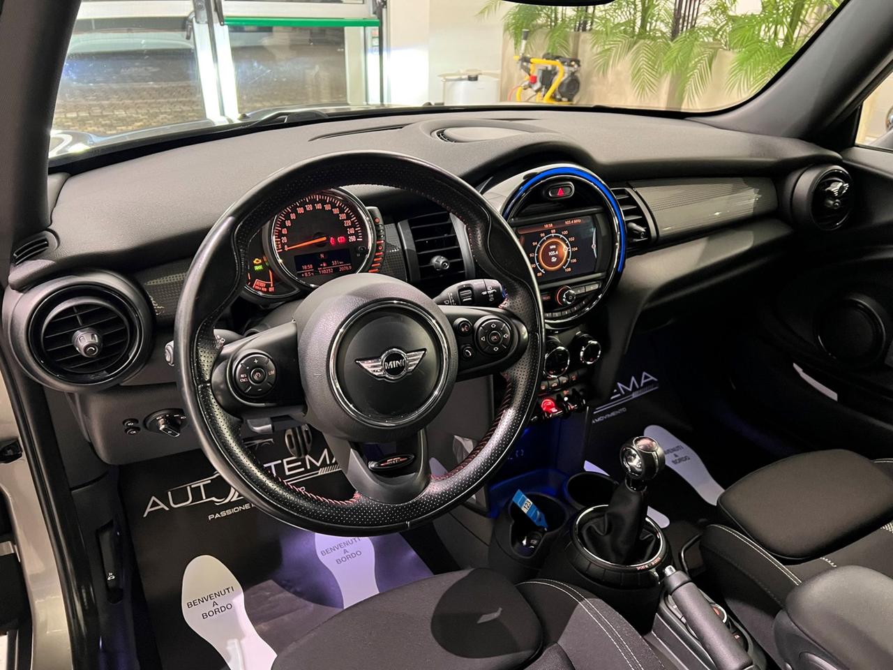 MINI Mini IV F55-F56 2014 1.2 One 102 CV Boost 3p