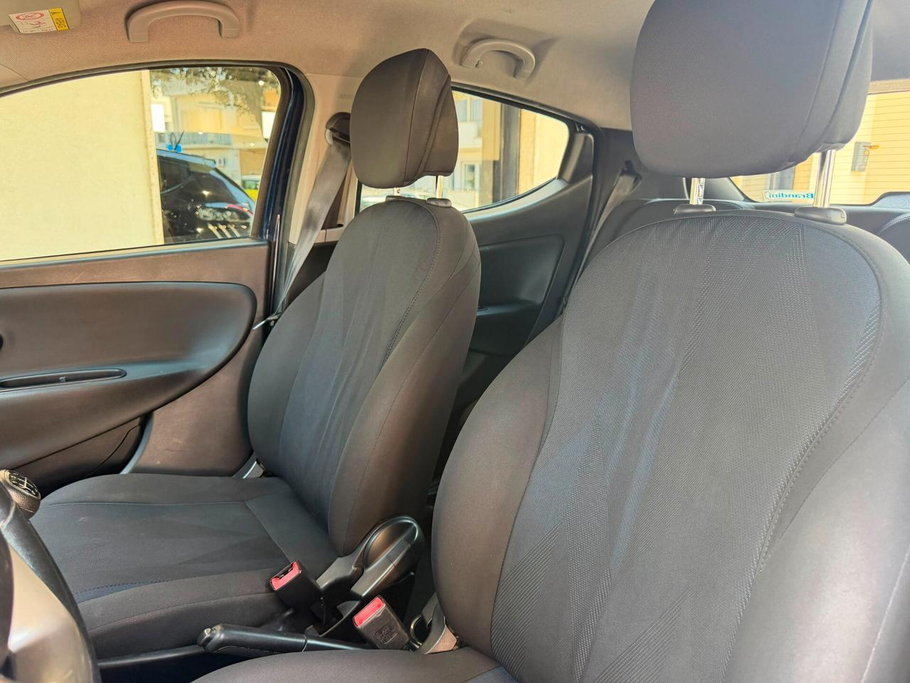Lancia Ypsilon 1.0 FireFly 5 porte S&S Hybrid Maryne