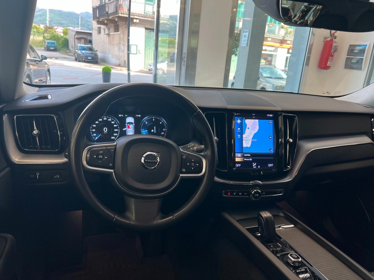 Volvo XC 60 X B4 (d) AWD Geartronic Momentum