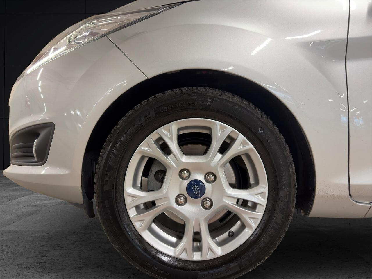 Ford Fiesta 1.0 100CV HandyTech Titanium