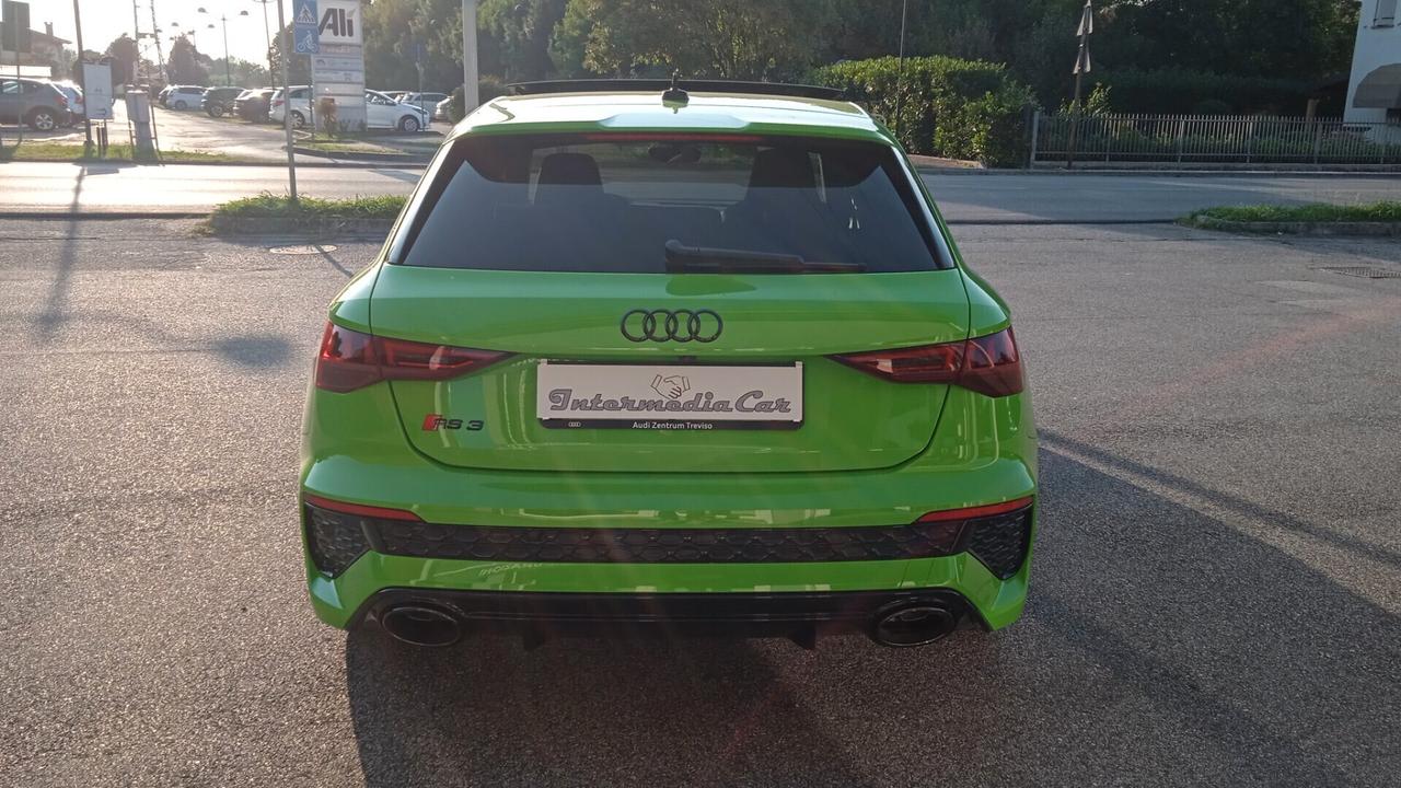 Audi A3 RS 3 TFSI quattro S tronic