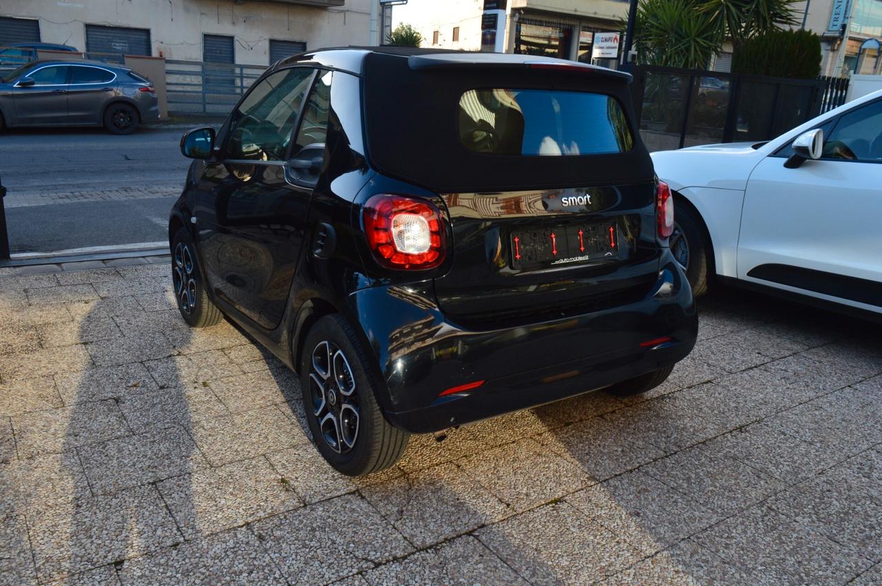Smart ForTwo 90 0.9 T twinamic cabrio Prime