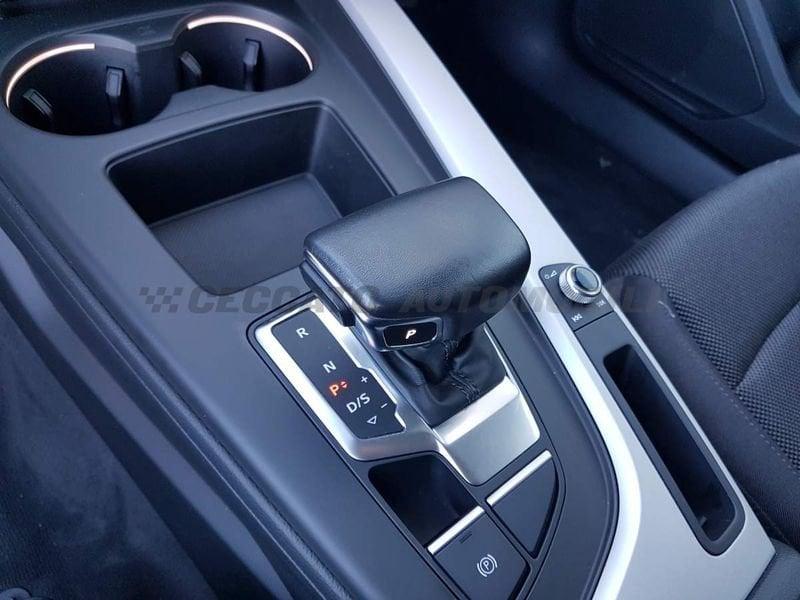 Audi A4 A4 Avant 30 2.0 tdi mhev Business Advanced 136cv s-tronic
