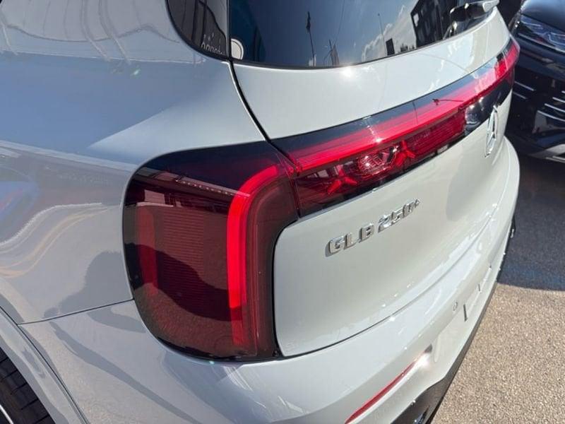 Mercedes-Benz GLB 250+ EQ AMG Line