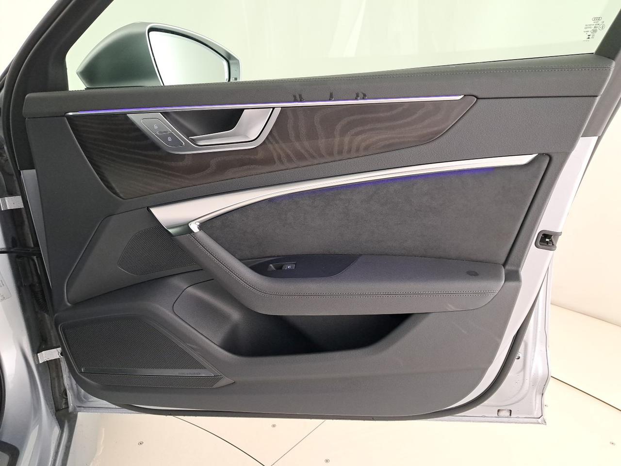 Audi RS6 avant 4.0 mhev quattro tiptronic