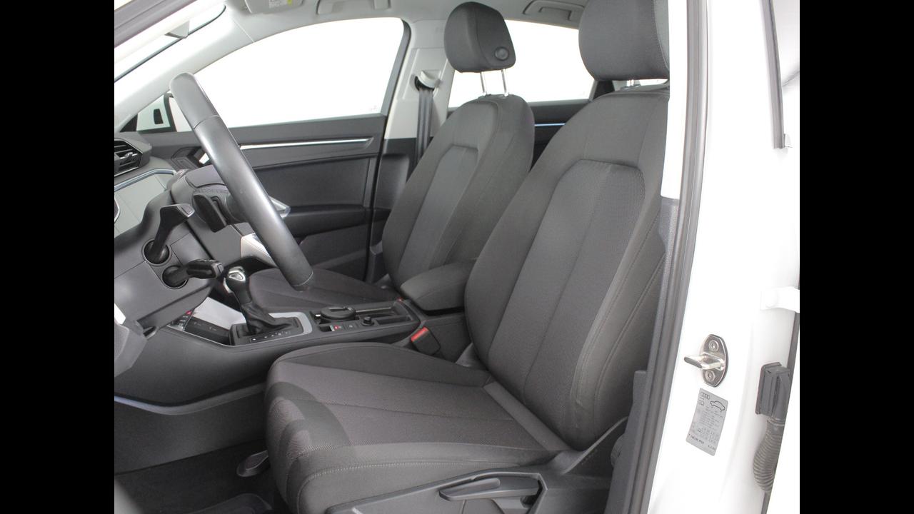 AUDI Q3 2019 Sportback - Q3 Sportback 40 2.0 tdi Business Plus 20