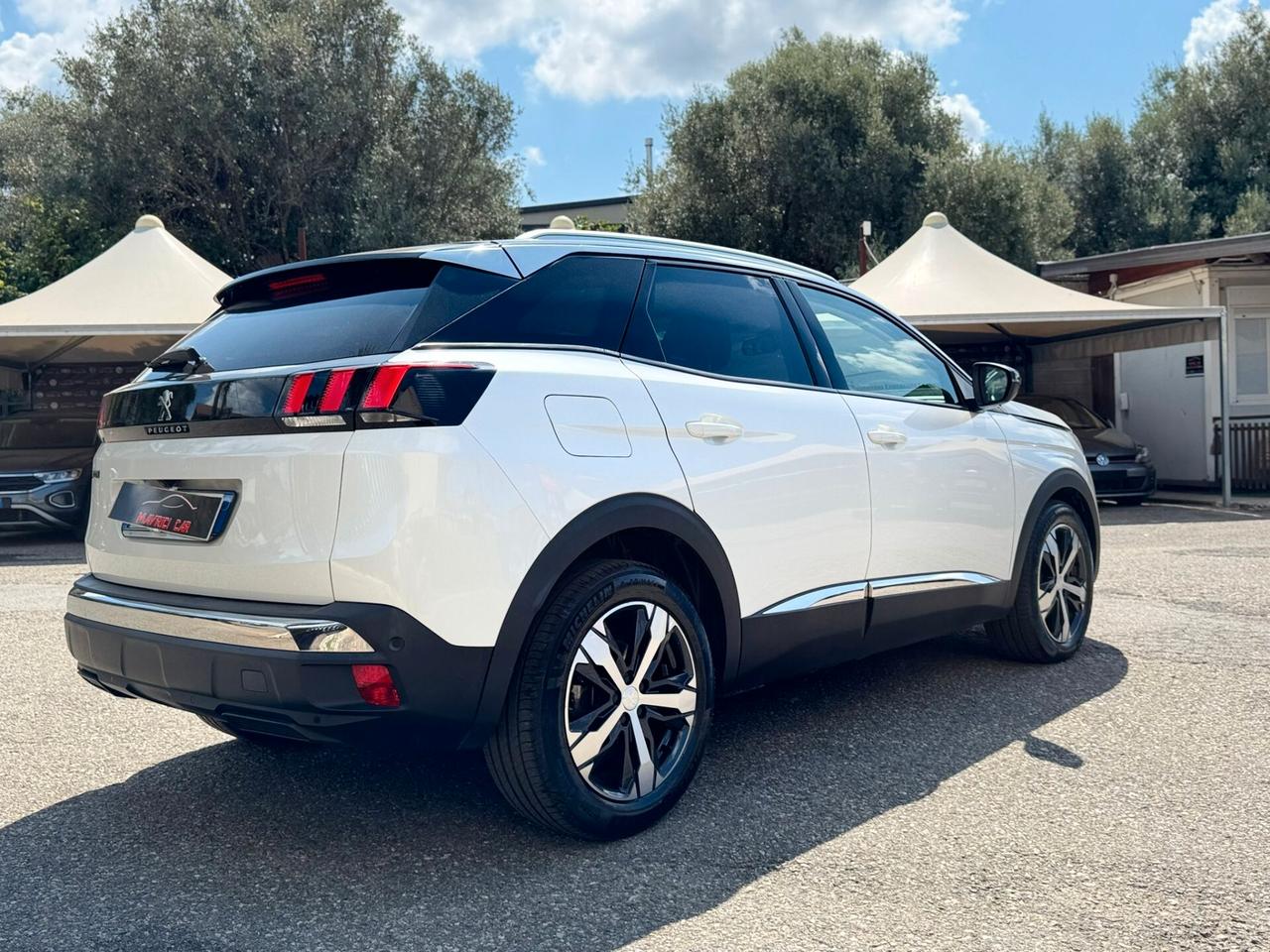 Peugeot 3008 BlueHDi 130 S&S EAT8 Allure