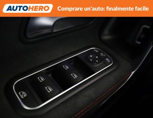 MERCEDES-BENZ CLA 200 Automatic Premium