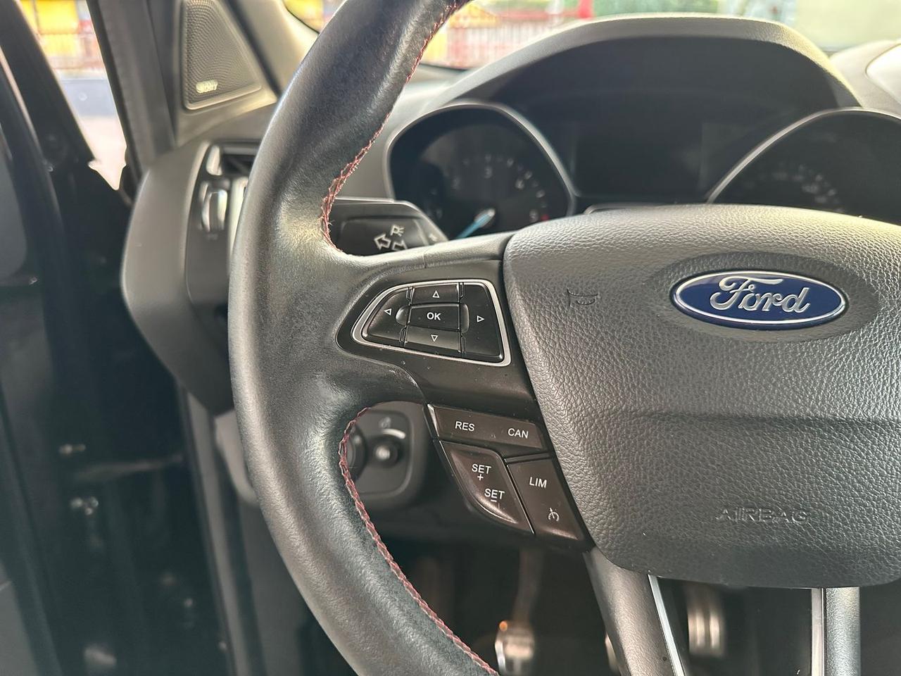 Ford Kuga ST Line 1.5 TDCi #7352