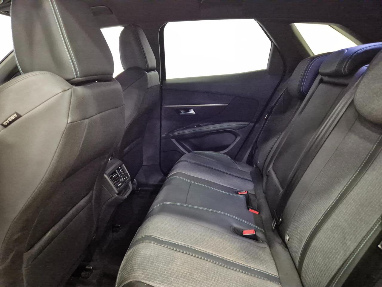 Peugeot 3008 1.6 hybrid phev Allure Pack 180cv e-eat8