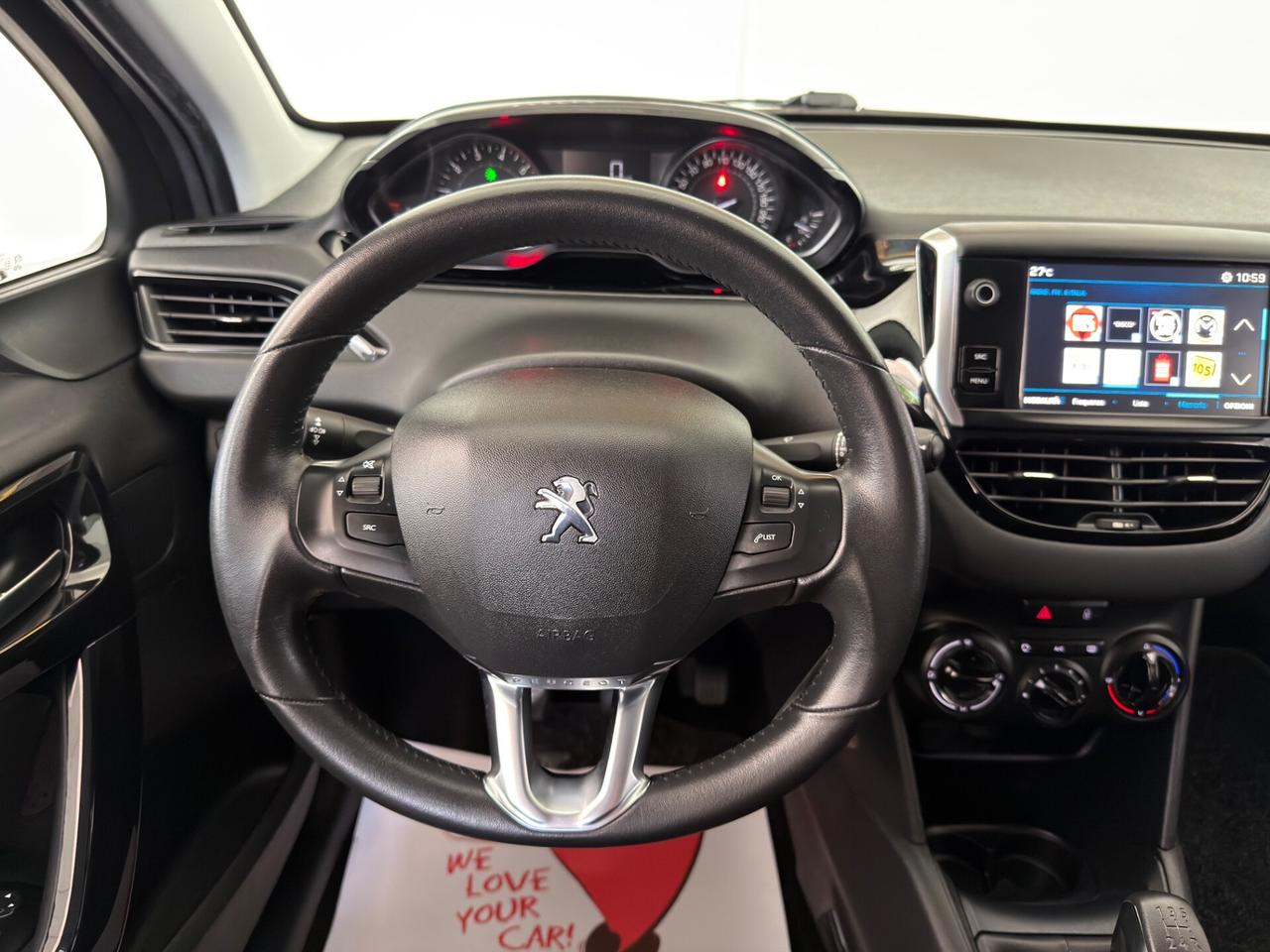 Peugeot 208 PureTech 82 5 porte Allure