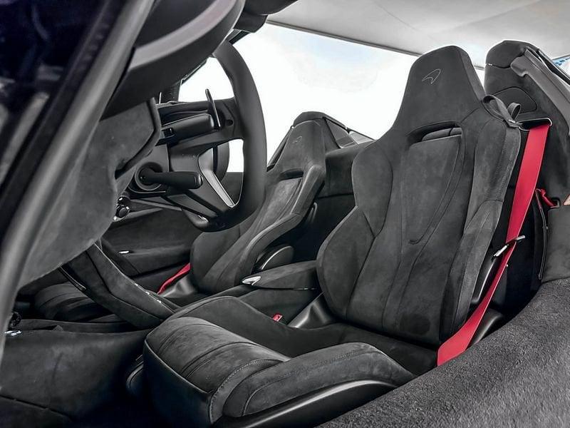 McLaren 750S Spyder 4.0 V8 Spider MY27 - McLaren Milano