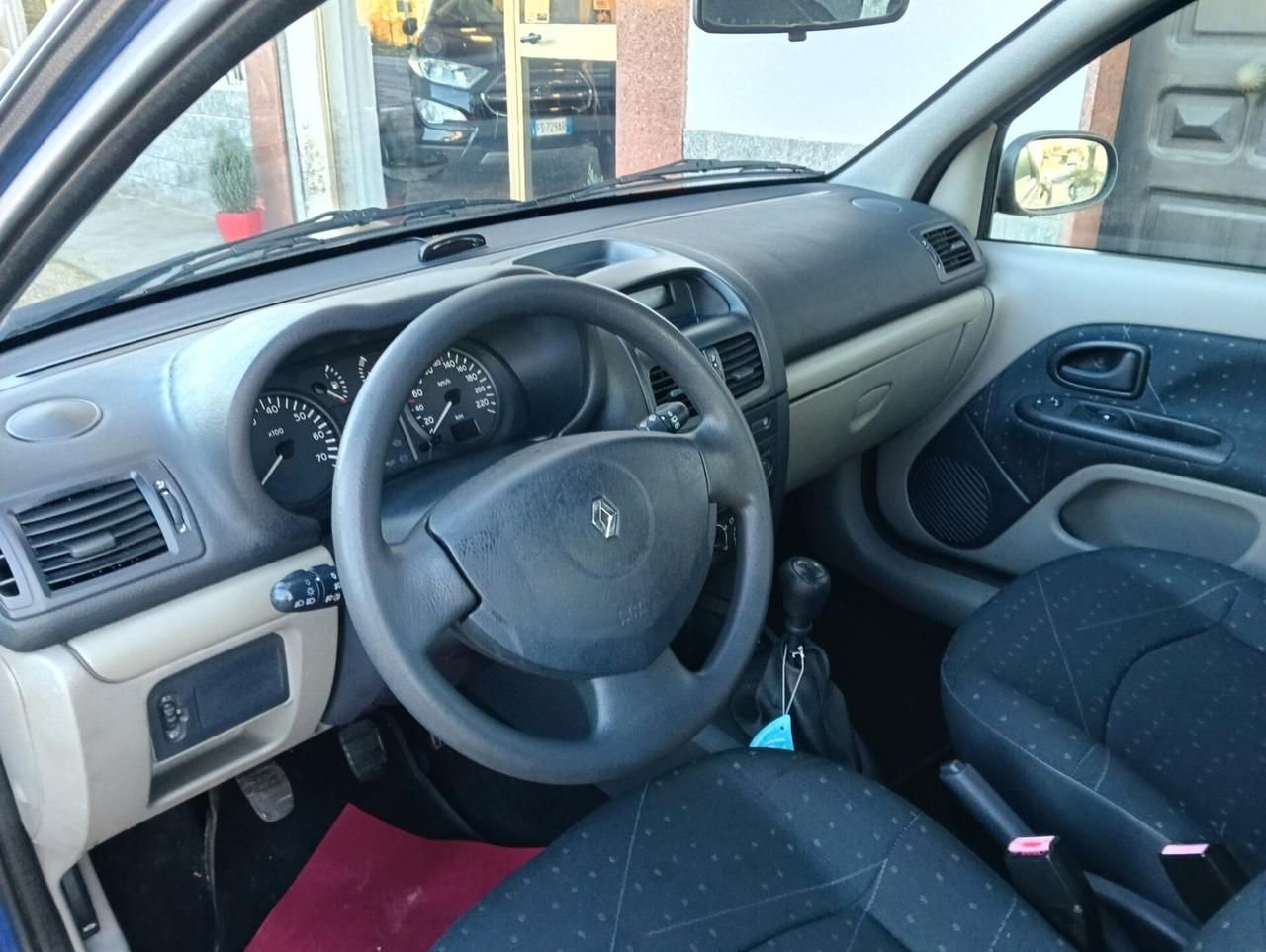 Renault Clio 1.2 cat 3 porte Access Authentique