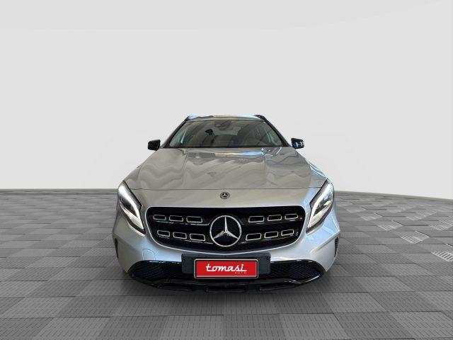 MERCEDES-BENZ CLA sse GLA GLA 200 CDI/d Automatic Sport