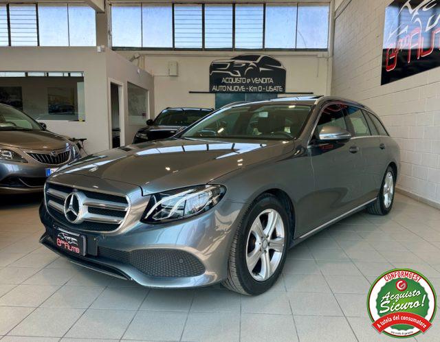 MERCEDES-BENZ E 220 d S.W. Auto Sport *TETTO*CAMERE 360*