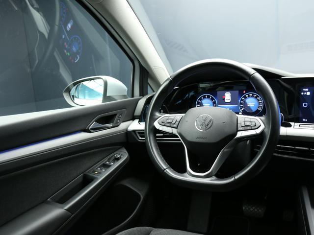 VOLKSWAGEN Golf 1.0 eTSI 110CV EVO DSG Life