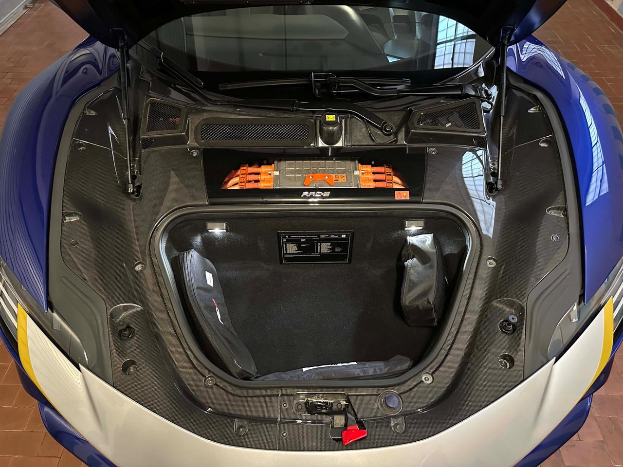 Ferrari SF90 Spider - Pacc. FIORANO LIMITED CARBON EDITION IVA 22%