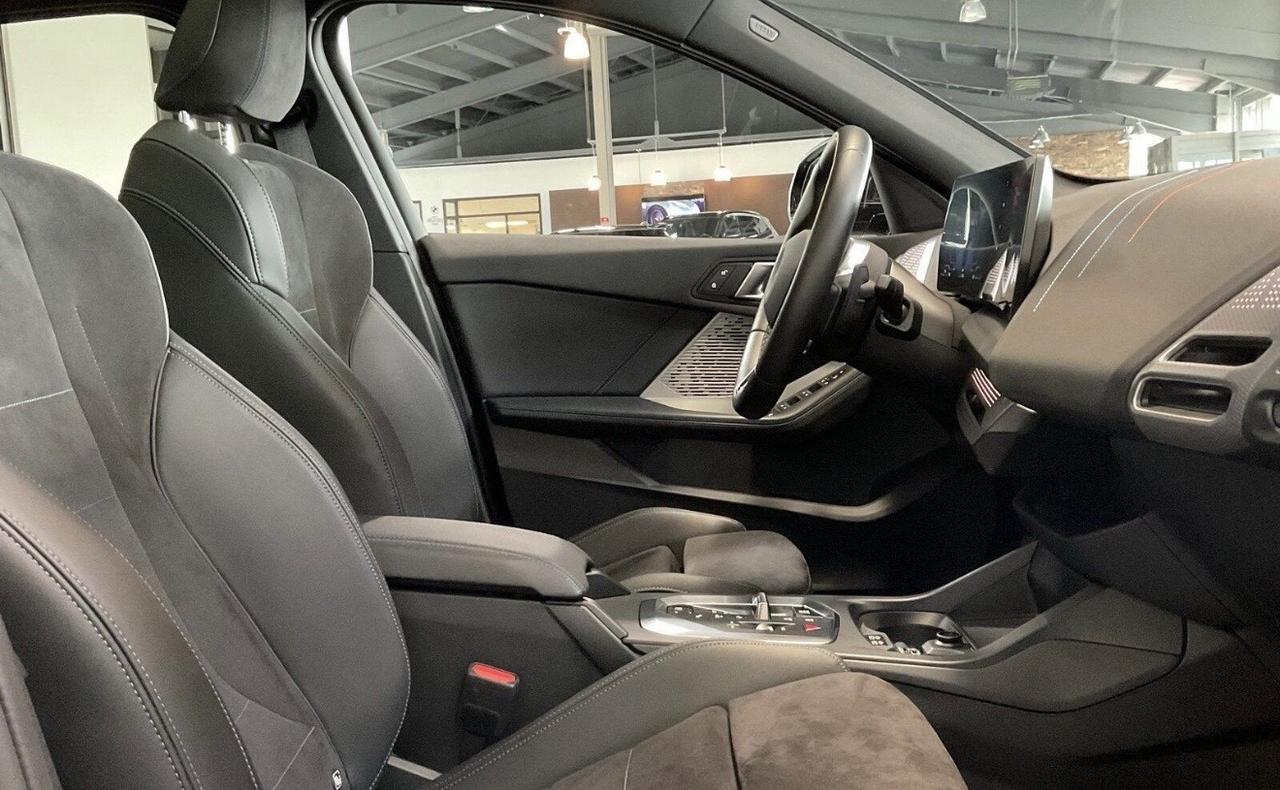 Bmw 118d 5p. M Sport Pro Nuovo mod Tetto