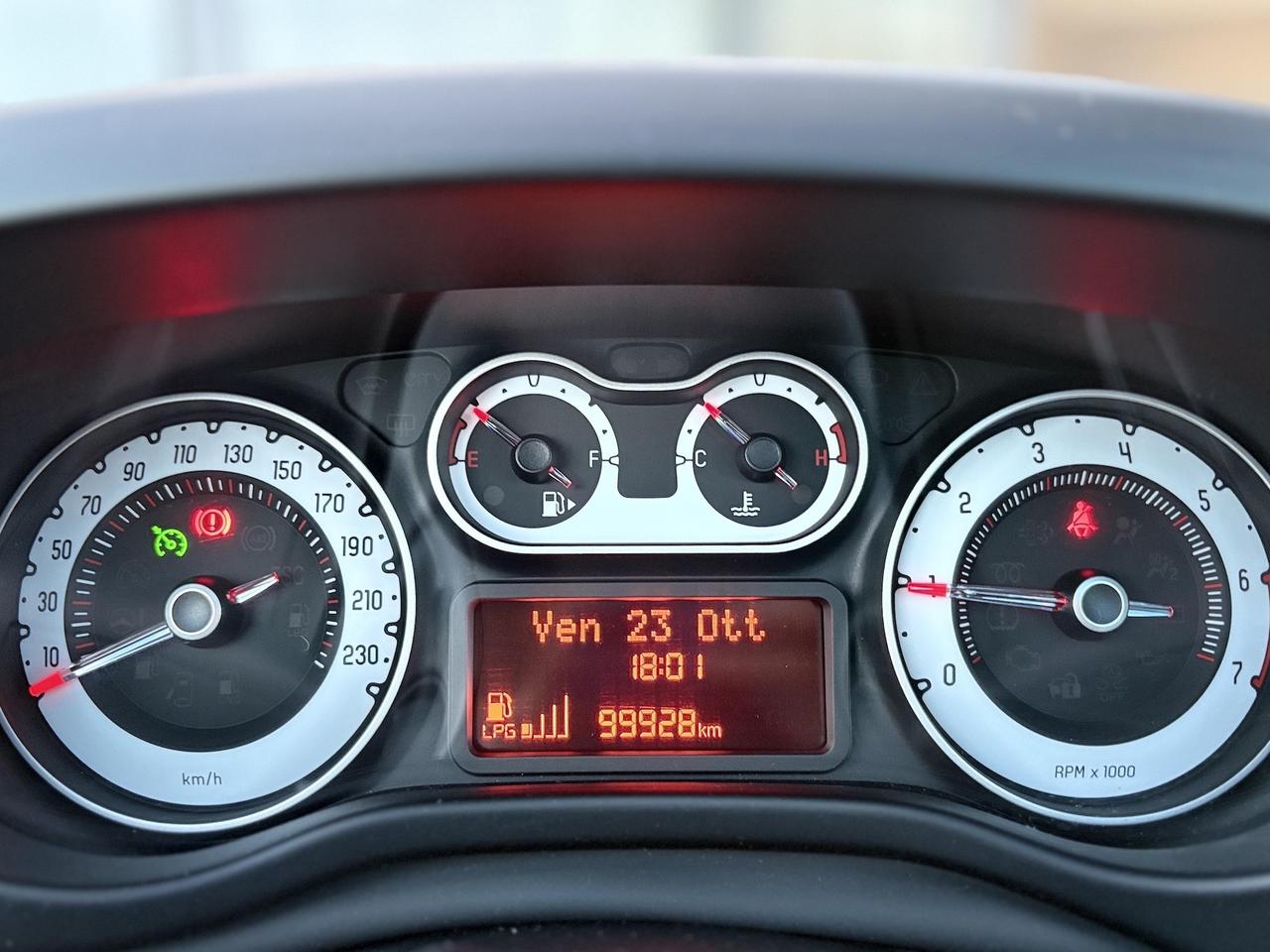 Fiat 500L 1.4 Gpl 120CV E6 Trekking - 2014