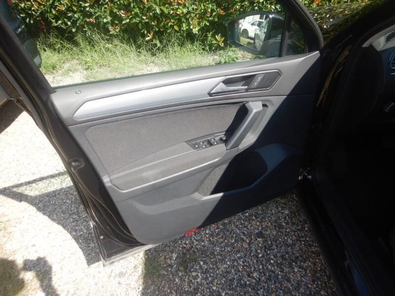 Volkswagen Tiguan 2.0 tdi Life 150cv dsg