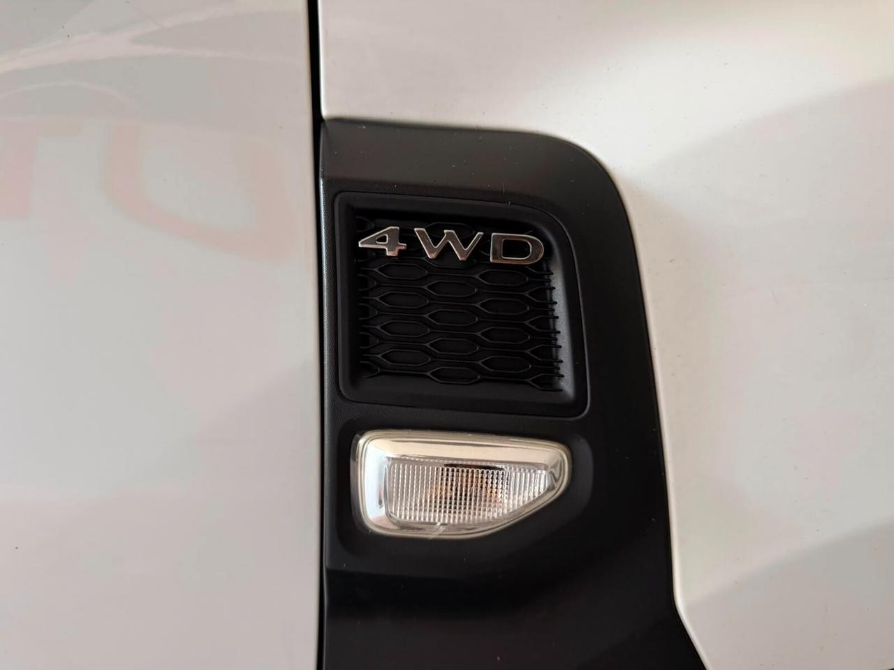 Dacia Duster 4x4 - 1.5 dCi (Diesel) 115cv - Essential