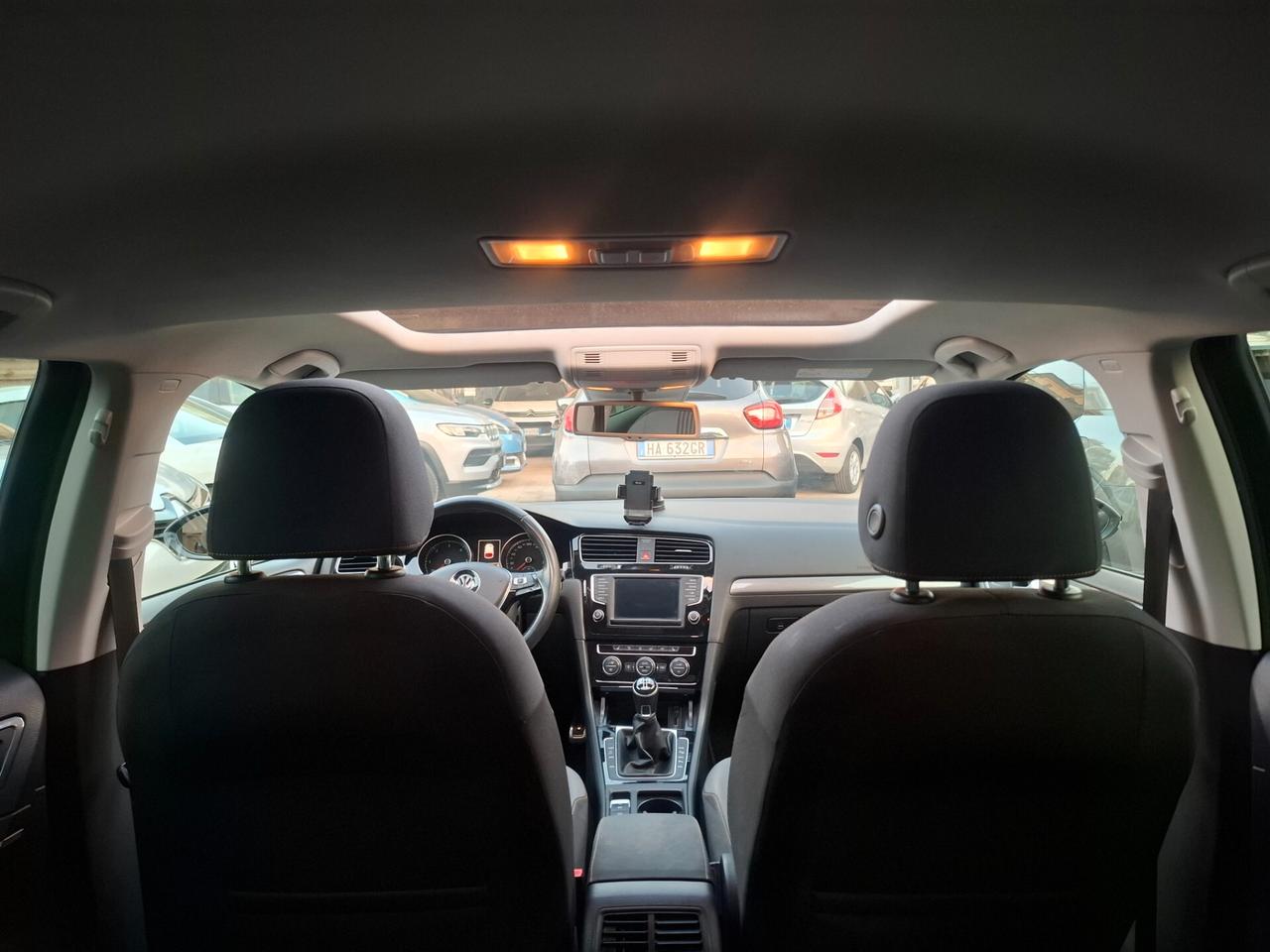 Volkswagen Golf - 1.6 TDI Tetto panoramico / Navigatore / Cruise control