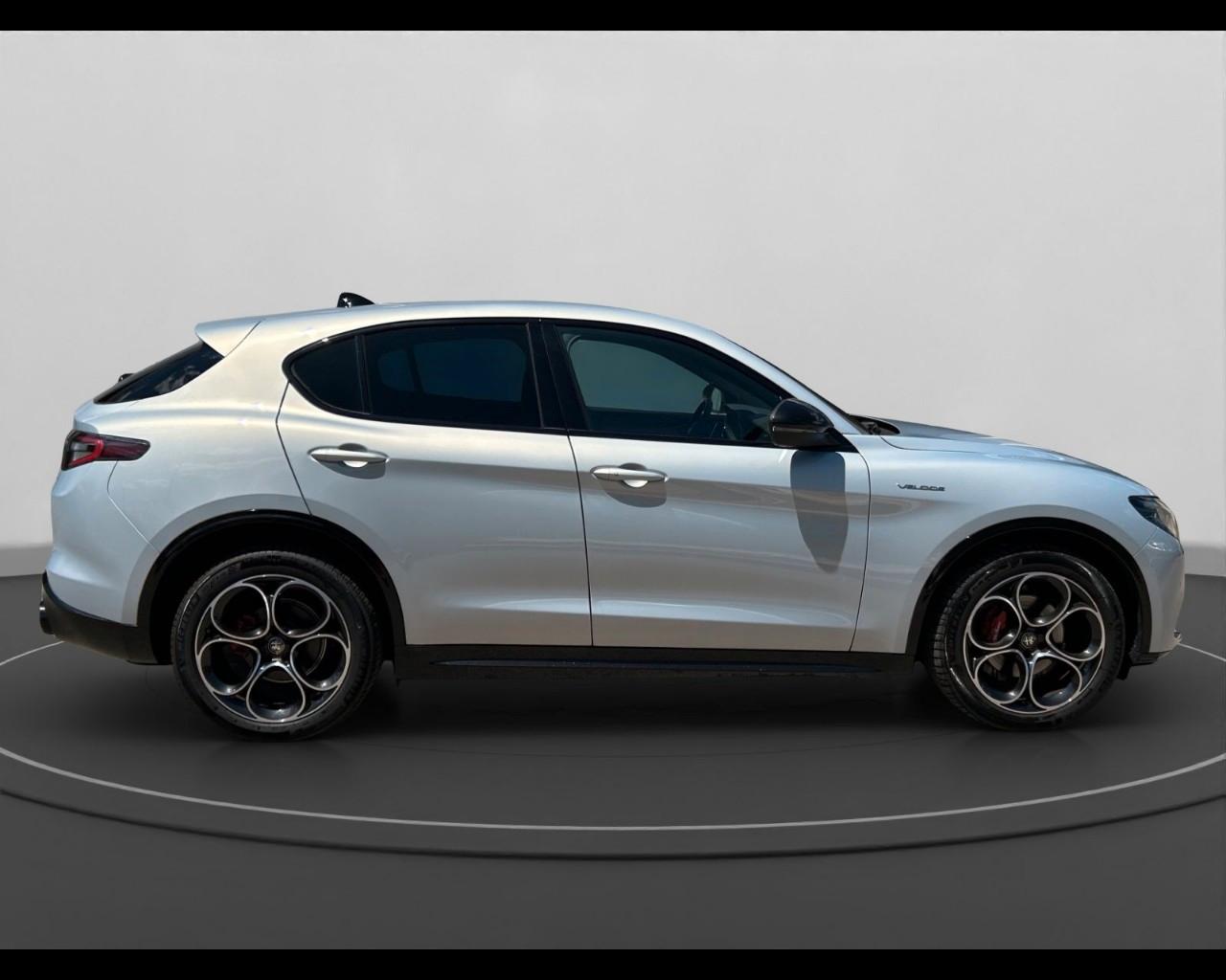 ALFA ROMEO Stelvio 2023 - Stelvio 2.2 t Veloce Q4 210cv auto