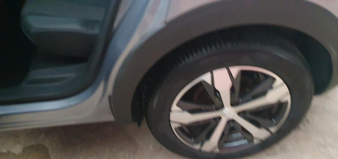 Peugeot 3008 BlueHDi 130 S&S EAT8 Allure Pack