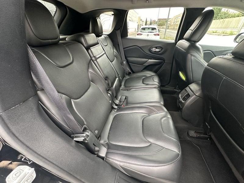 Jeep Cherokee 2.2 Mjt Limited Automatic 195cv