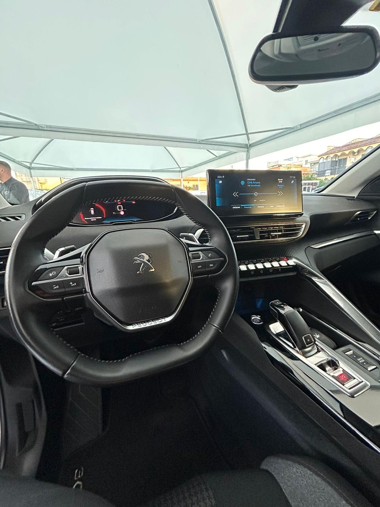 Peugeot 3008 BlueHDi 1.5 Diesel 130 cv S&S EAT8 Allure